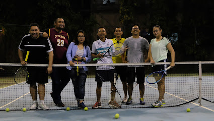 Tennis & Squash Rackets Club 25