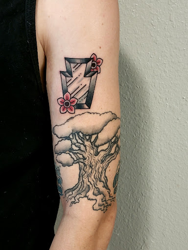 Tattoo Shop «Sacred Rites Tattoo Bradenton», reviews and photos, 6703 14th St W #203, Bradenton, FL 34207, USA