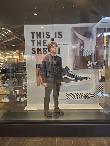 Shoe Store «Vans», reviews and photos, 4500 N Oracle Rd #194, Tucson, AZ 85705, USA