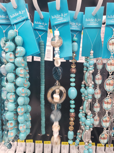 Shopping Mall «The Mall at Whitney Field», reviews and photos, 100 Commercial Rd, Leominster, MA 01453, USA