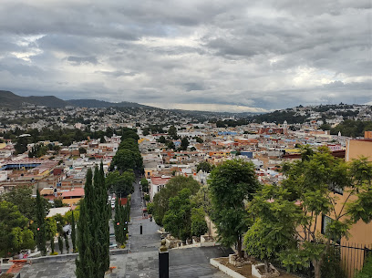 Escalinatas de los Héroes