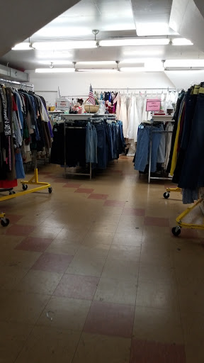 Thrift Store «The Salvation Army Adult Rehabilitation Centers», reviews and photos, 133 E 2nd St, Des Moines, IA 50309, USA