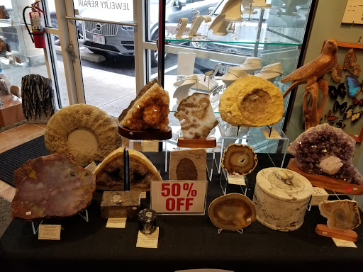 Jewelry Store «What On Earth», reviews and photos, 1727 W Lane Ave, Columbus, OH 43221, USA