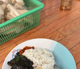 Warteg Bulu photo