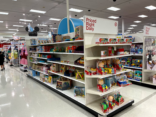 Department Store «Target», reviews and photos, 2747 Gulf to Bay Blvd, Clearwater, FL 33759, USA