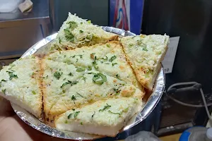 Shree Amul Sandvich And Pizza image