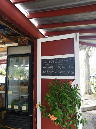 Produce Market «Crossroads Produce», reviews and photos, 10463-10487 S County Rd 39, Lithia, FL 33547, USA