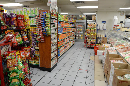 Mexican Grocery Store «La Huerta», reviews and photos, 396 W Lake St, Addison, IL 60101, USA