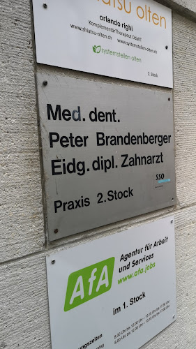 Med. dent. Peter Brandenberger Zahnarztpraxis - Zahnarzt