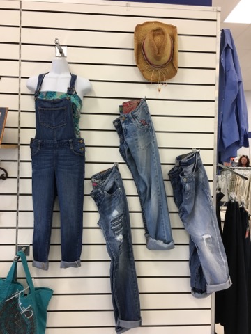 Thrift Store «Goodwill Princess Anne Retail Store», reviews and photos, 1949 Lynnhaven Pkwy, Virginia Beach, VA 23453, USA