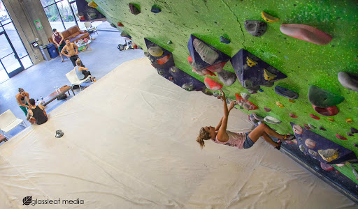 Rock Climbing Gym «Hangar 18 Indoor Climbing Gym - Mission Viejo», reviews and photos, 23812 Vía Fabricante A4, Mission Viejo, CA 92691, USA