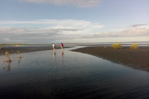 Lambingan Beach image