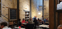 Atmosphère du Restaurant Bistro Autour du Beurre Bordier à Saint-Malo - n°19