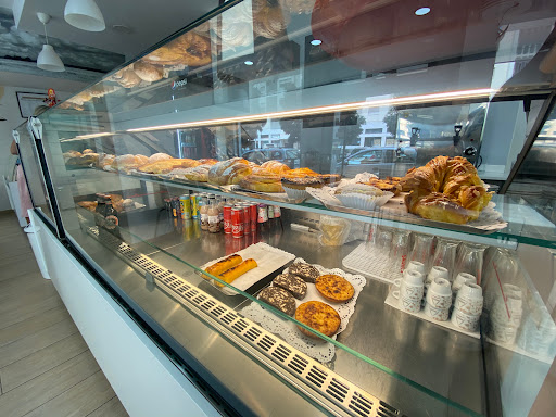 Pastelaria Moinho da Quinta no Sacavém, Lisboa
