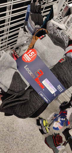 Clothing Store «Ross Dress for Less», reviews and photos, 3201 Eastway Dr, Charlotte, NC 28205, USA