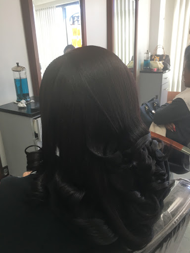 Beauty Salon «Elcily Hair Salon», reviews and photos, 633 Campbell Ave, West Haven, CT 06516, USA
