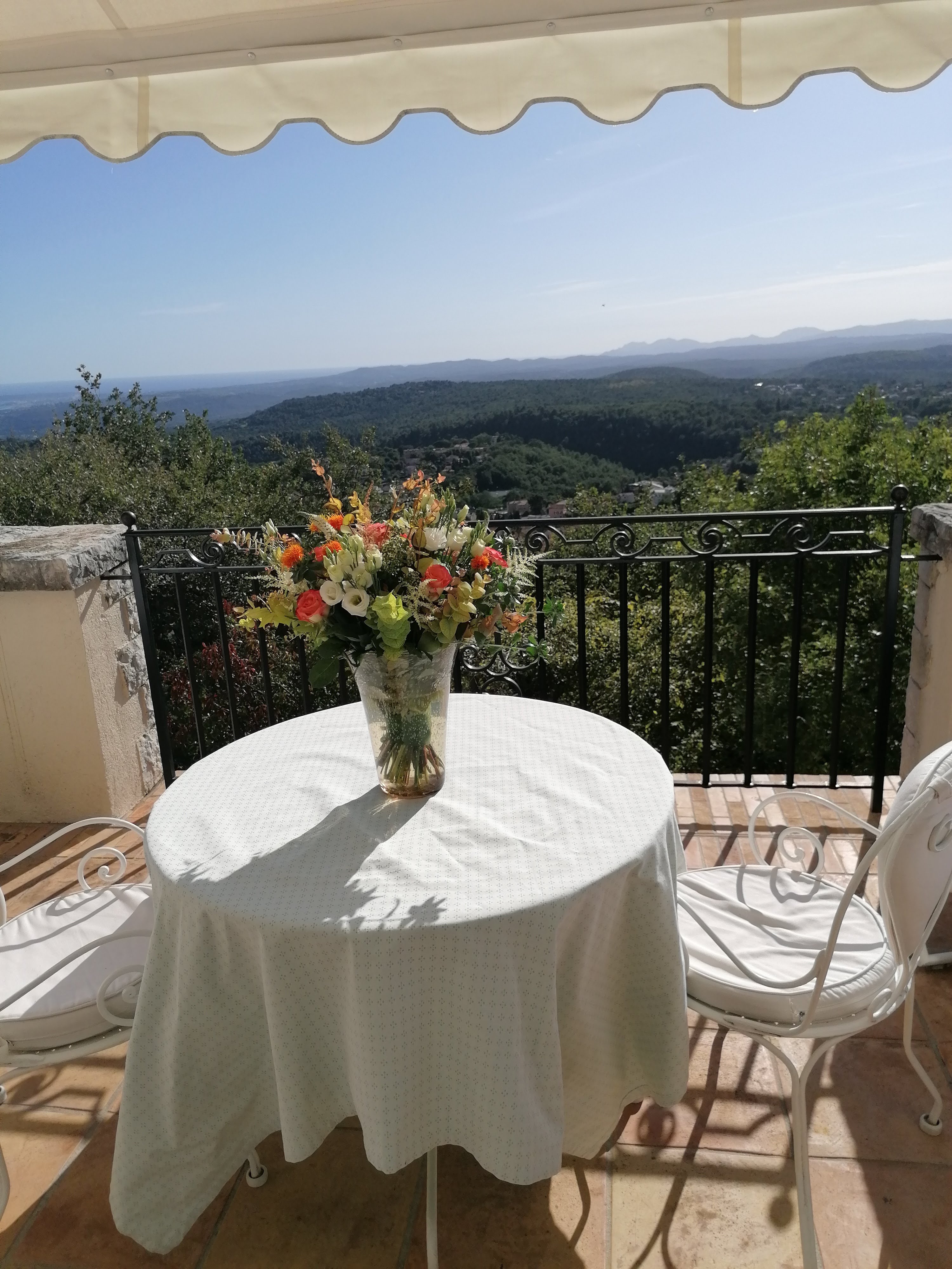 Photo n° 8 de l'avis de TheCPPluxury. fait le 03/10/2019 à 16:47