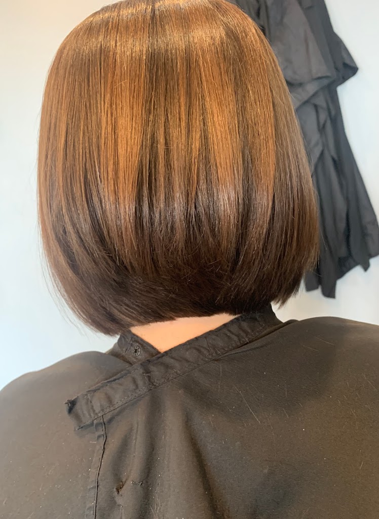 Double Take Salon 42064