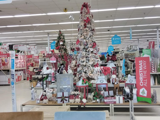 Home Goods Store «At Home», reviews and photos, 301 Noble Creek Dr, Noblesville, IN 46060, USA