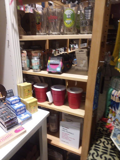 Tobacco Shop «The Pipefitter», reviews and photos, 520 State St, Madison, WI 53703, USA