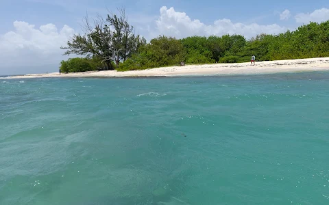 Lime Cay image