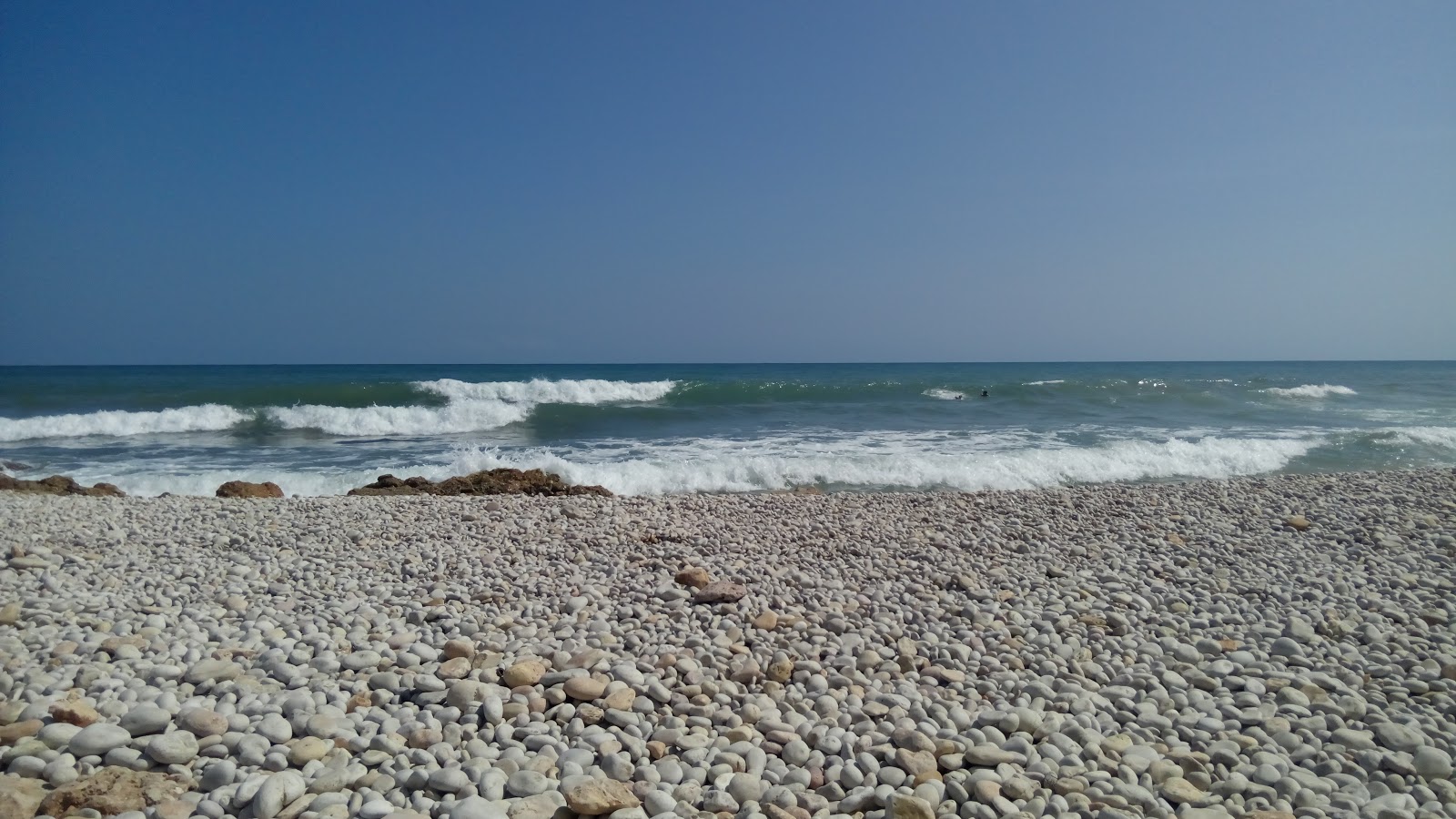 Photo de Platja Serradal situé dans une zone naturelle