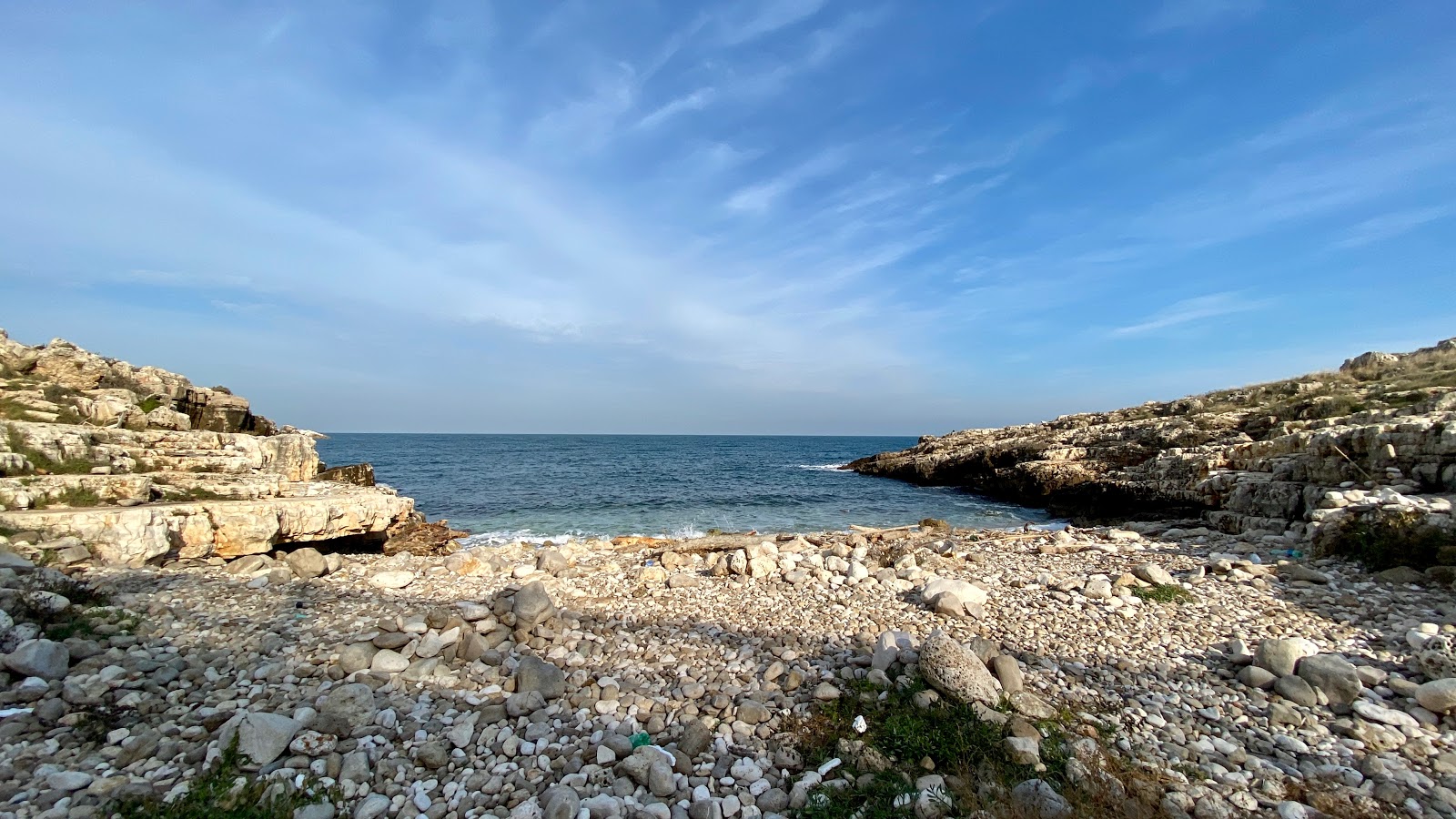 Foto von Ponte dei Lapilli beach - guter haustierfreundlicher Ort für den Urlaub