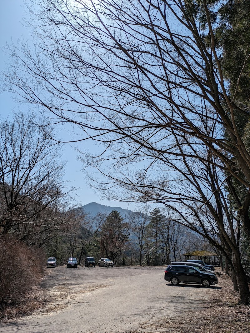 高賀の森公園駐車場