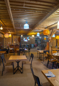 Atmosphère du Été 91 Bar Restaurant à Tarascon-sur-Ariège - n°19