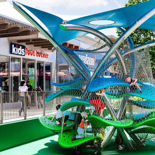 Shopping Mall «Cross County Shopping», reviews and photos, 8000 Mall Walk, Yonkers, NY 10704, USA