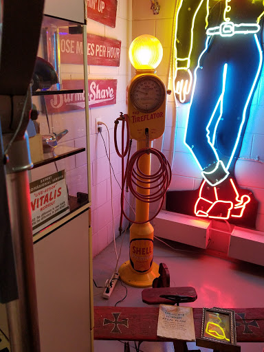 Museum «Mt Dora Museum of Speed», reviews and photos, 206 N Highland St, Mt Dora, FL 32757, USA