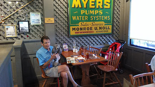 American Restaurant «Cracker Barrel Old Country Store», reviews and photos, 13833 W Hillsborough Ave, Tampa, FL 33635, USA