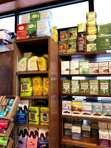 Grocery Store «Natural Market», reviews and photos, 7256 Austin St, Flushing, NY 11375, USA