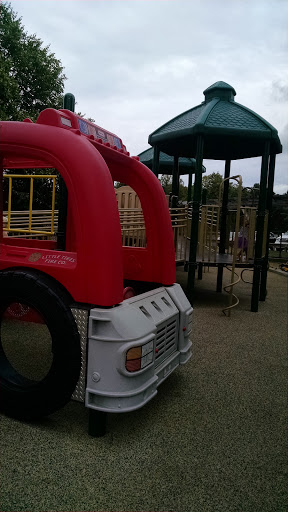 Playground «Haskell Field», reviews and photos, 40 Fairbank Rd, Sudbury, MA 01776, USA