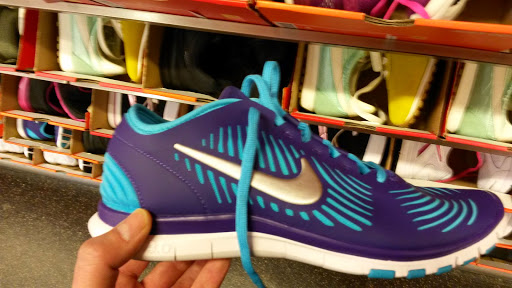 Sporting Goods Store «Nike Factory Store», reviews and photos, Tuscola Blvd, Tuscola, IL 61953, USA