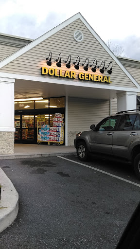 Dollar General, 1049 Violet Ave, Hyde Park, NY 12538, USA, 