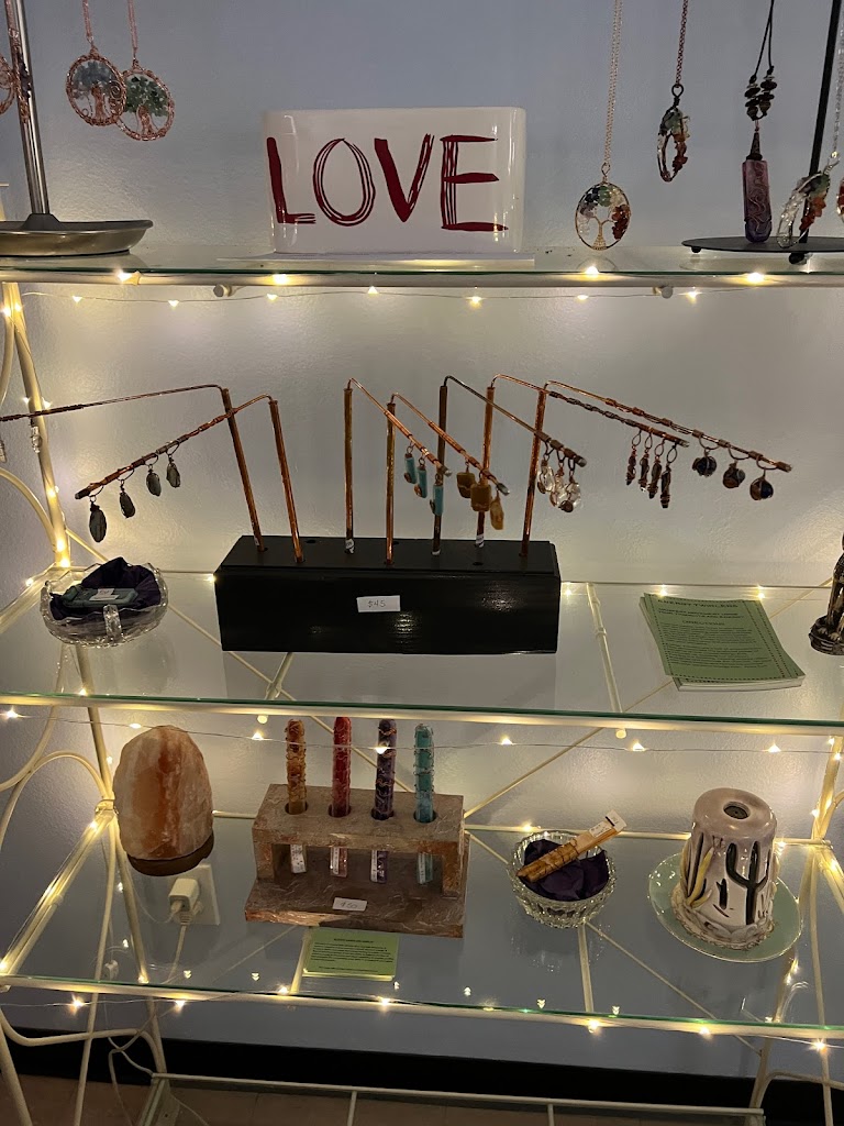 Naturalives Day Spa 92252