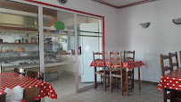 Atmosphère du Restaurant Snack Friterie de la RN 51 à Saulces-Monclin - n°2