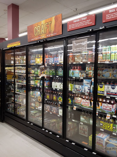 Supermarket «Giant Eagle Supermarket», reviews and photos, 111 W Madison St, Rochester, PA 15074, USA