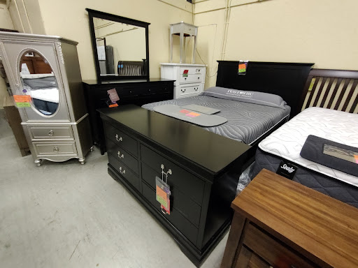 Furniture Store «Encore Home Furnishings», reviews and photos, 2730 NE Bunn Rd, McMinnville, OR 97128, USA