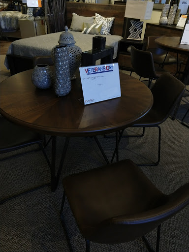 Furniture Store «Ashley HomeStore», reviews and photos, 3775 N Federal Hwy, Oakland Park, FL 33308, USA