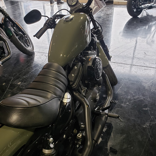 Harley-Davidson Dealer «Chicago Harley-Davidson», reviews and photos, 2929 Patriot Blvd, Glenview, IL 60026, USA