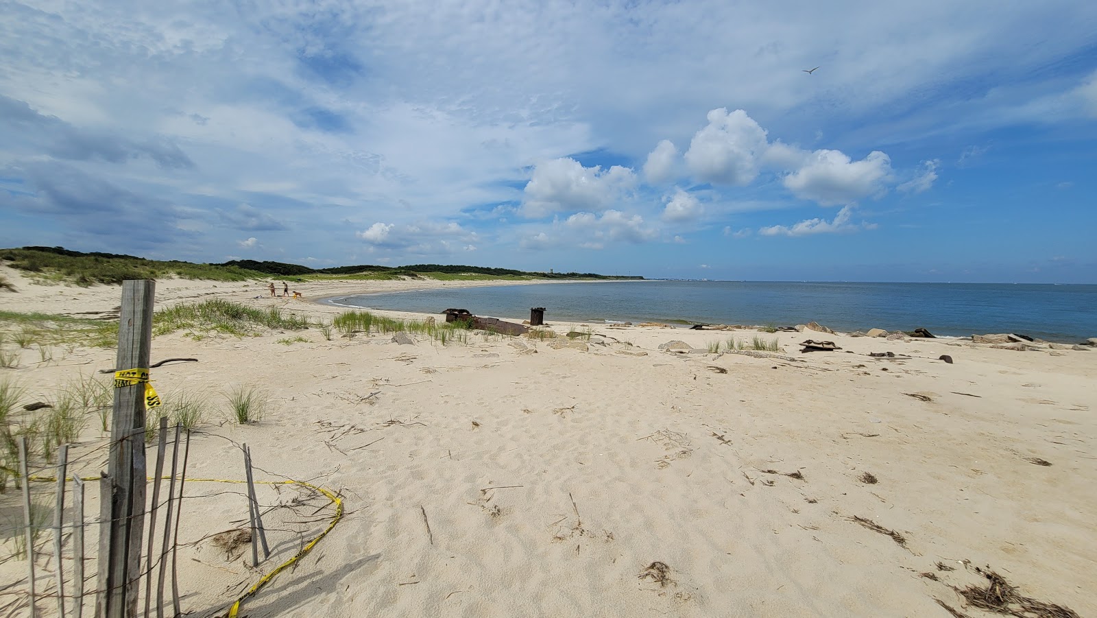 Photo de Little Creek beach - endroit populaire parmi les connaisseurs de la détente