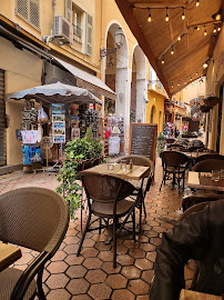 Atmosphère du Pizzeria Restaurant L'Ecurie à Nice - n°2