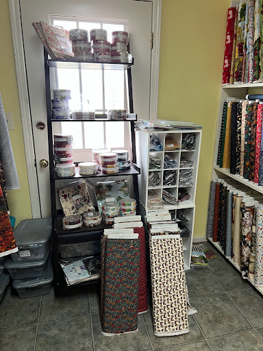 Fabric Store «Cuts & Bolts Fabrics», reviews and photos, 24 Washington St, Chillicothe, MO 64601, USA