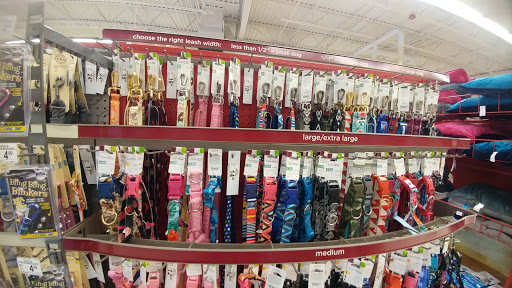 Pet Supply Store «Petco Animal Supplies», reviews and photos, 187 Stonebrook Pl, Jackson, TN 38305, USA