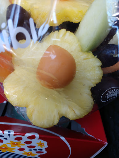 Gift Shop «Edible Arrangements», reviews and photos, 2001 E Greyhound Pass, Carmel, IN 46032, USA