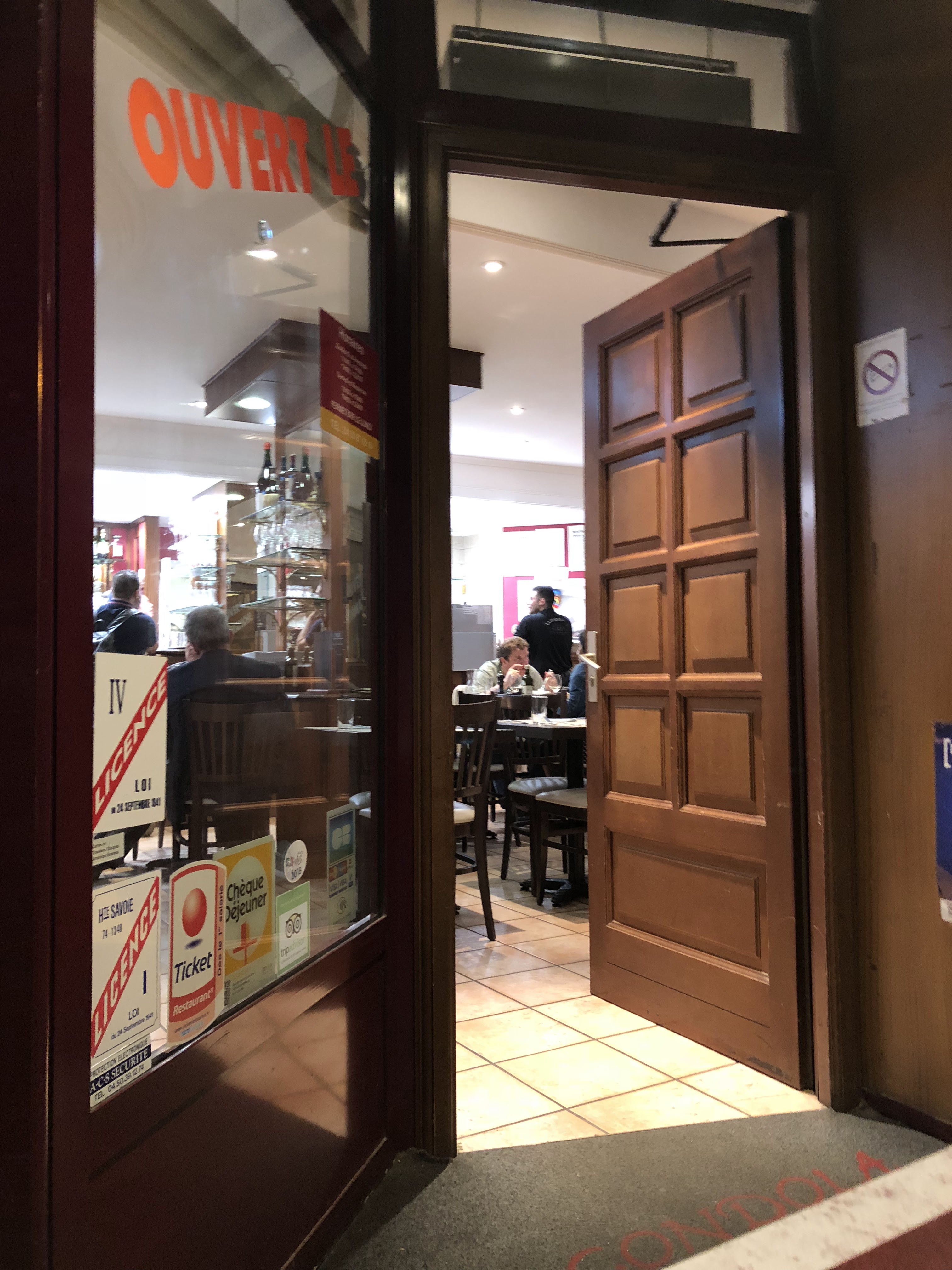 Photo n° 3 de l'avis de Two.h fait le 17/06/2018 à 02:38