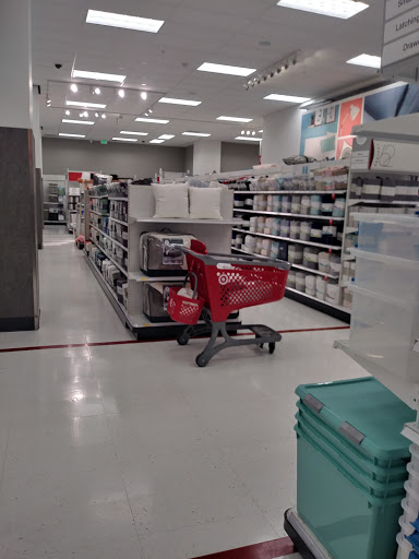 Department Store «Target», reviews and photos, 2675 Geary St, San Francisco, CA 94118, USA