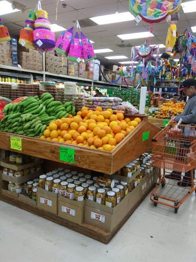 Supermarket «Megamart», reviews and photos, 5801 Riverdale Rd, Riverdale, MD 20737, USA